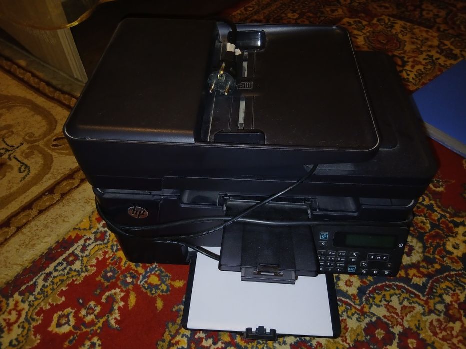 Продам принтер hp