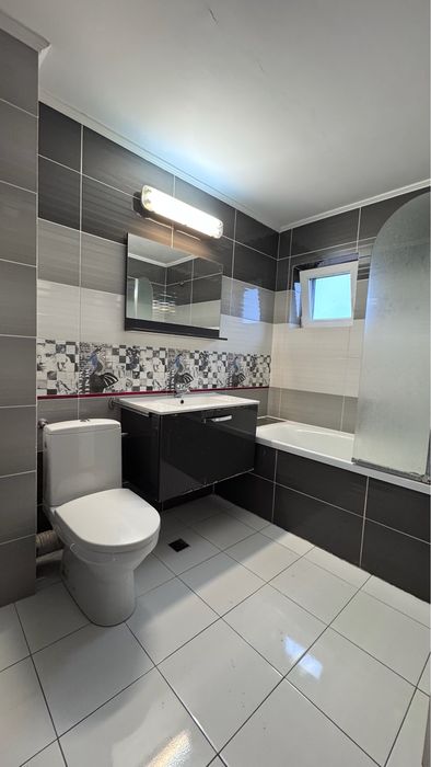 Inchiriez apartament 100 mp, Simleu Silvaniei