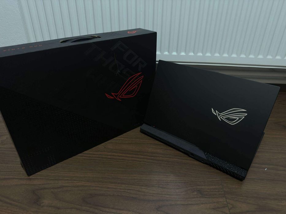 Laptop Gaming Asus ROG Strix , Ryzen 7 6800H , RTX 3050, 16GB DDR5