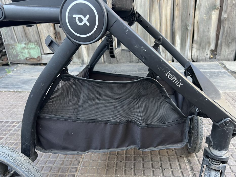 Продам коляску Walker