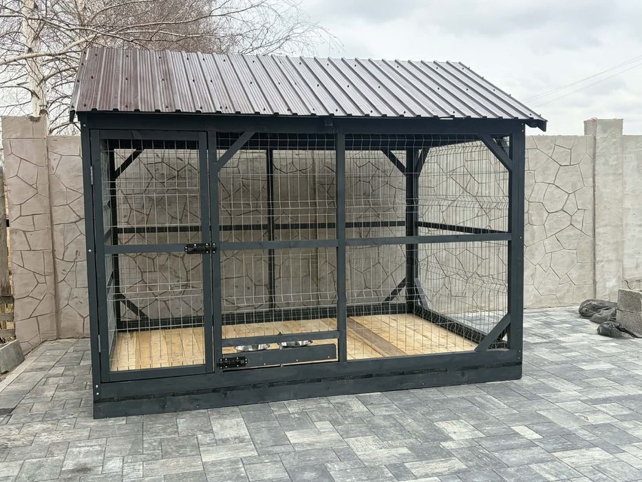 Țarc pentru câini/Kutyakennel