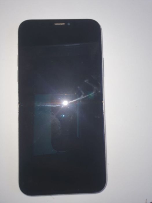 Iphone x holati yaxwi