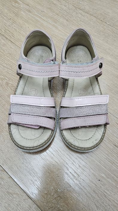 Продам Обувь детская