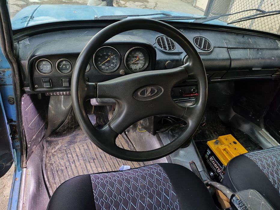 Сотилади жигули холати яхши юриб турган мошина