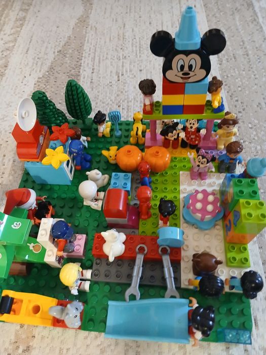 Lego Duplo multiple seturii diverse figuri