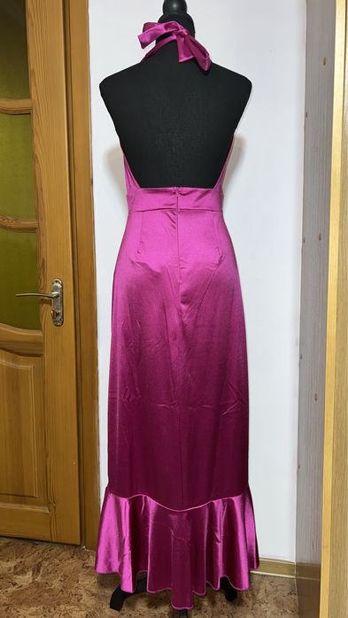 Платье новое, красивое