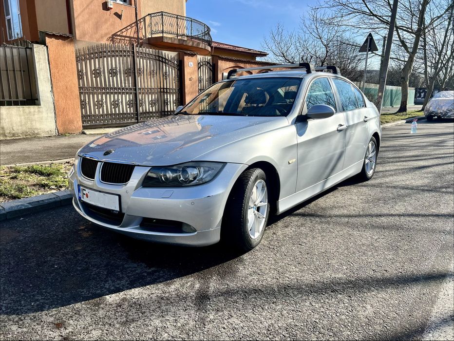 BMW E90, 163 CP, berlina