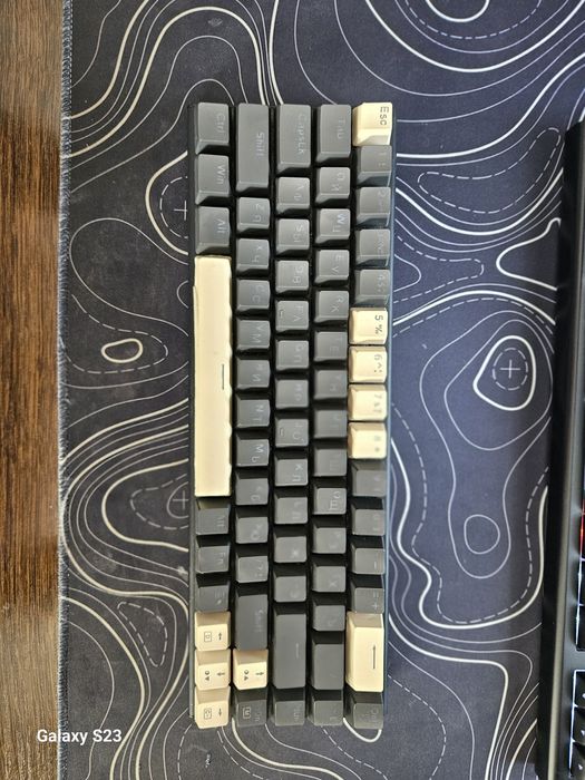 Продам игровую клавиатуру