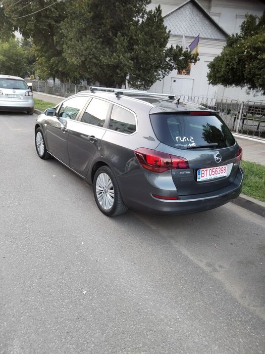 Astra j Tourer 2011