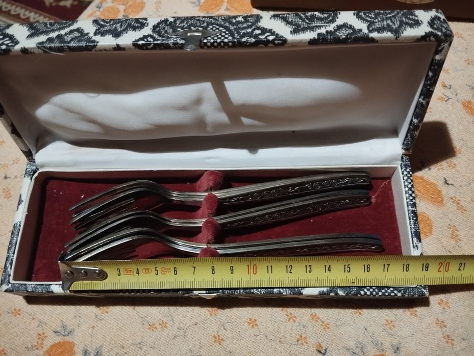 Продам ложки и вилки мельхиор