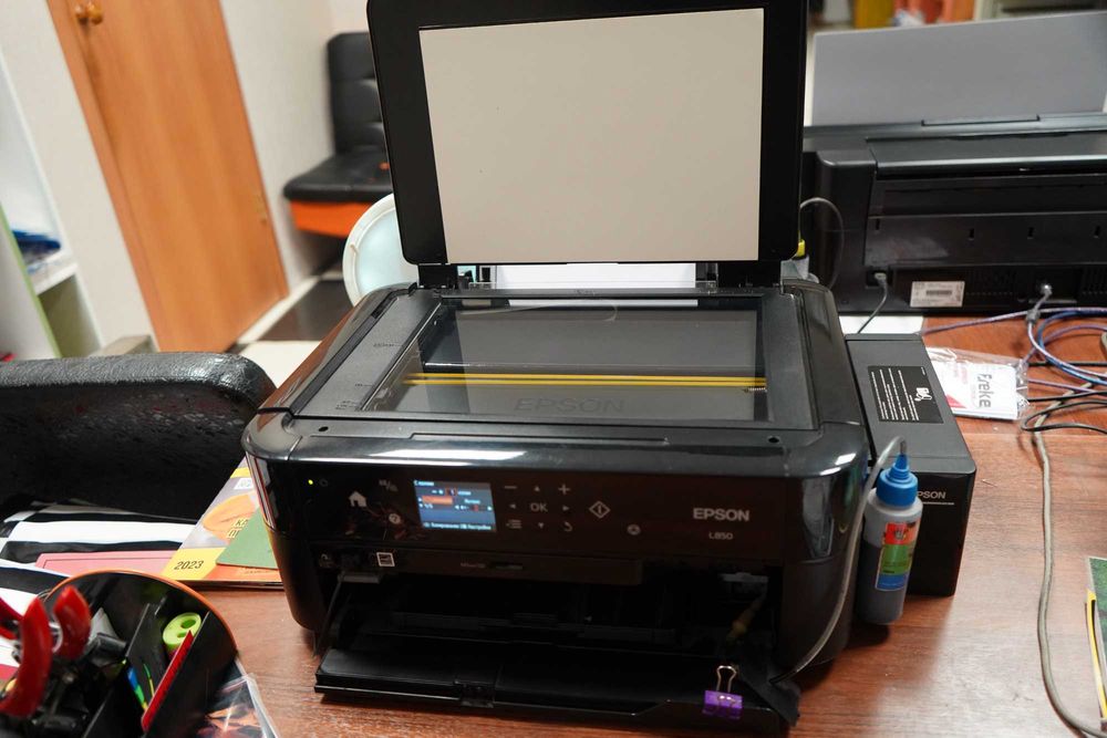 Продам принтер L850 Epson МФУ А4