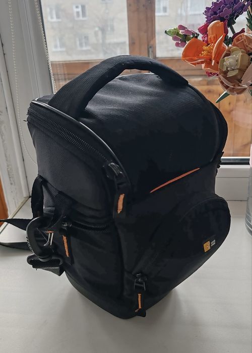 Фотоаппарат Canon 2000d