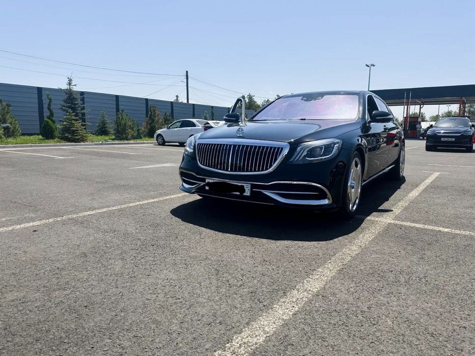 Mercades Maybch W 222 S500 5.5l