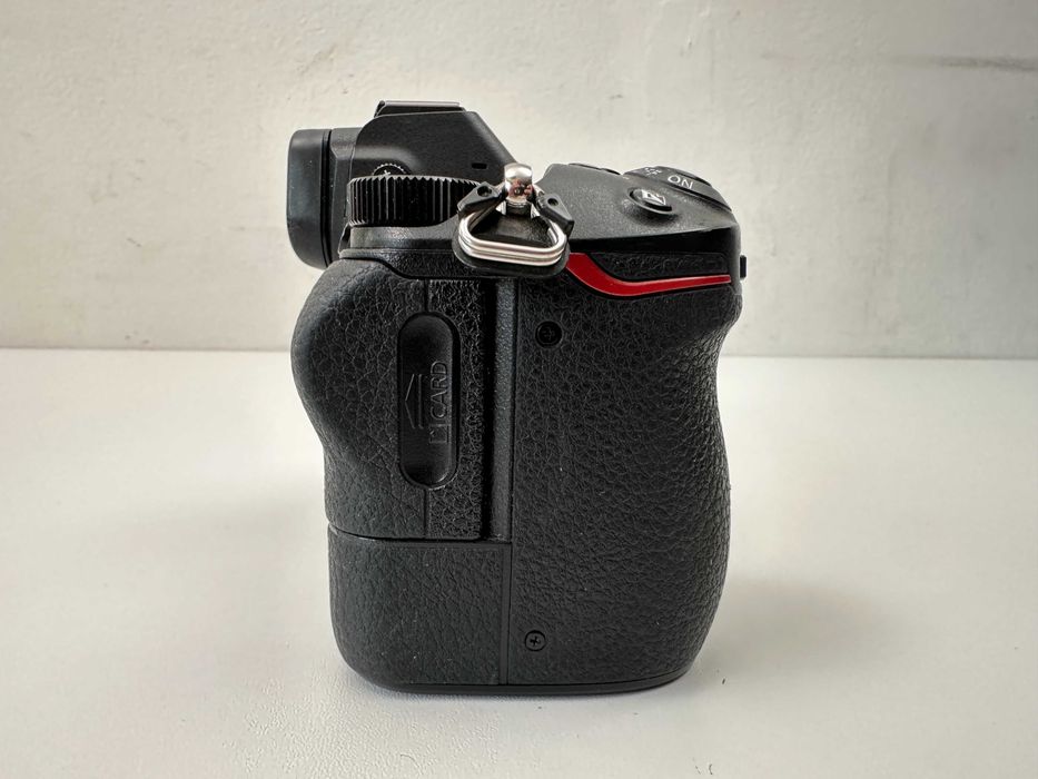 Безогледален фотоапарат Nikon Z6
