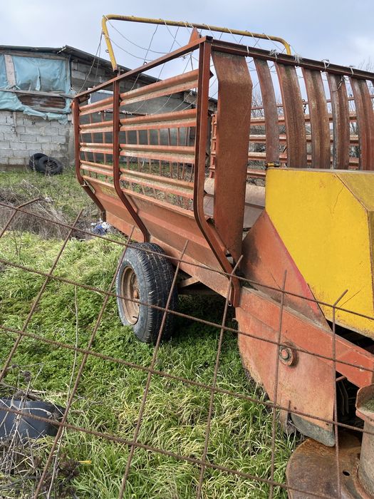 Remorca cu cositoare