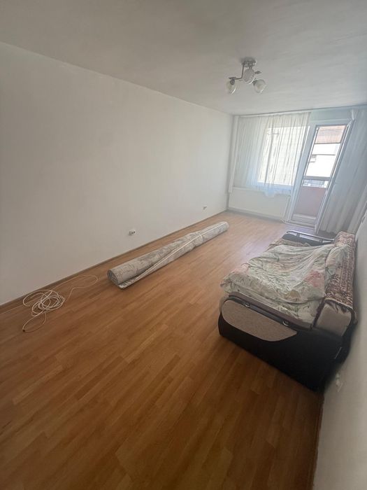 Ofer spre Vanzare Apartament cu 1 Camera Zona Closca
