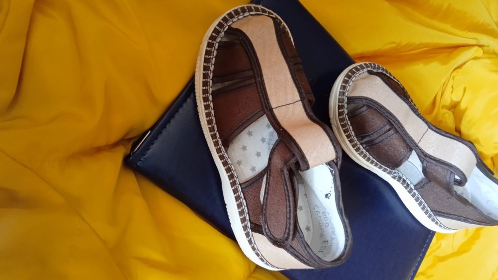 Комбинезон сандали продам