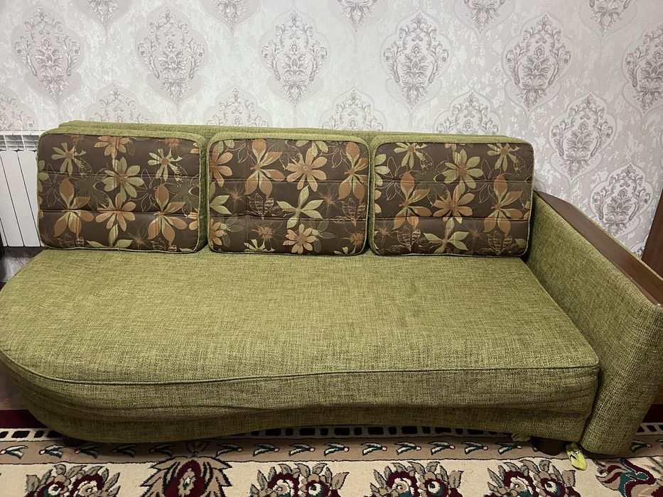 Продам диван не дорого