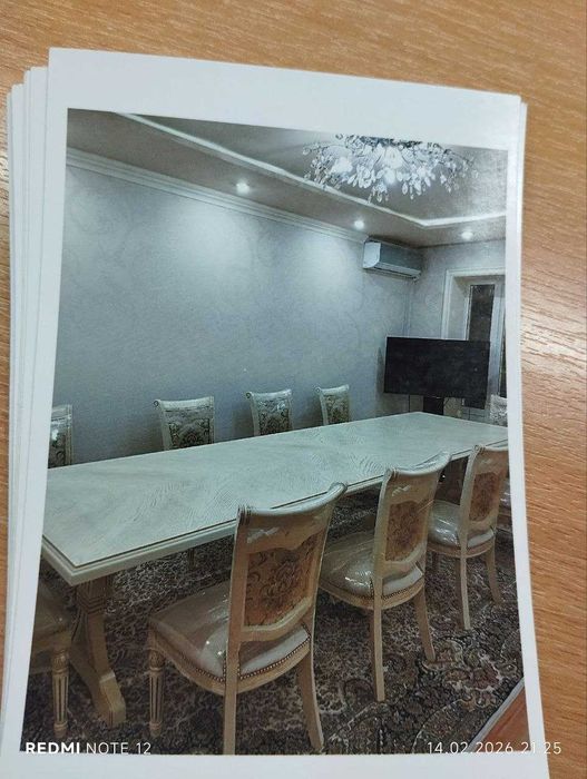 Продаются стол и стулья