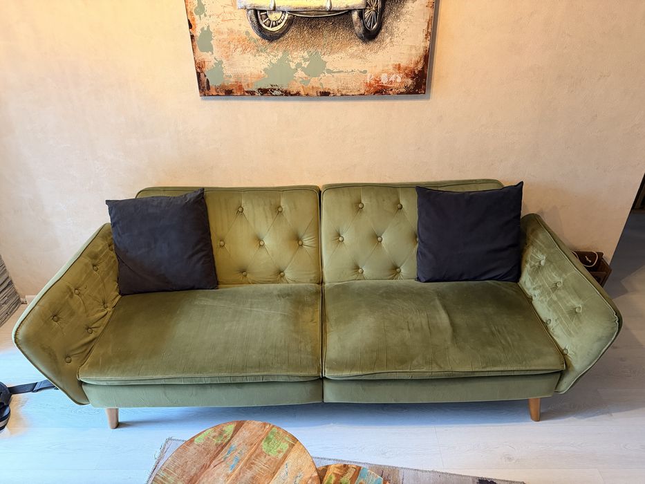 Vand canapea in stare f buna