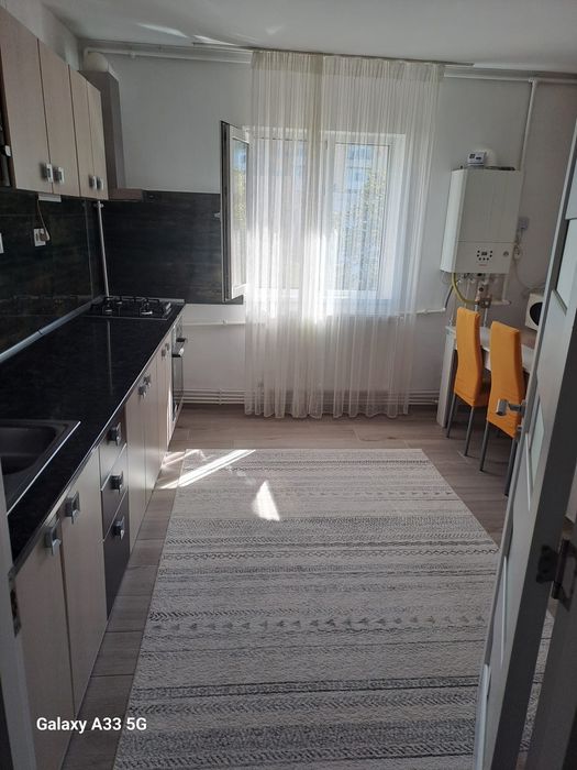 Apartament 2 camere de închiriat