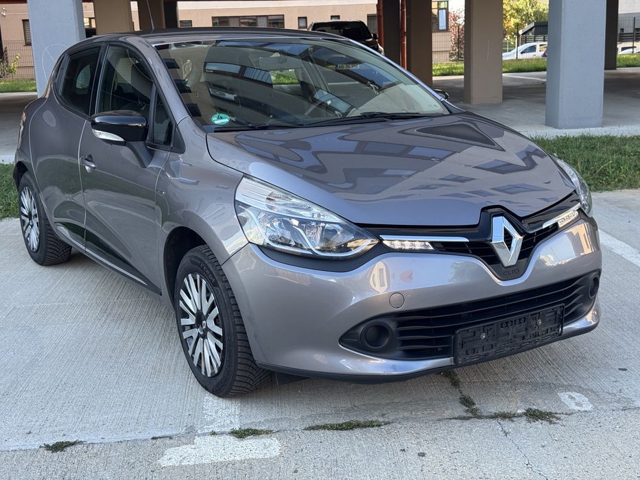 RENAULT Clio