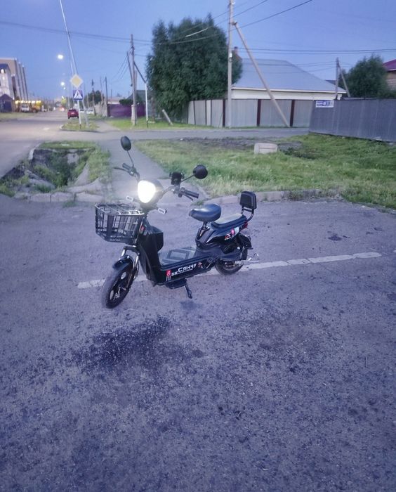 Продам ск8 почти новый