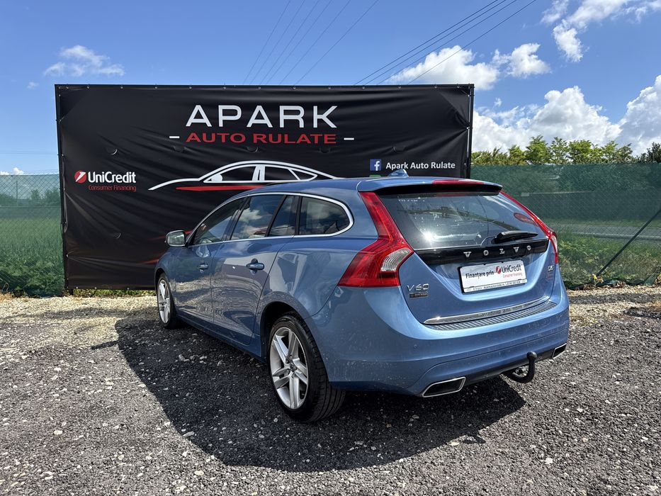 VOLVO V60 2015 — imagine 17