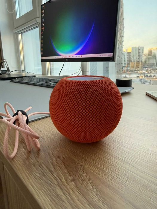 Продам колонку Apple HomePod mini