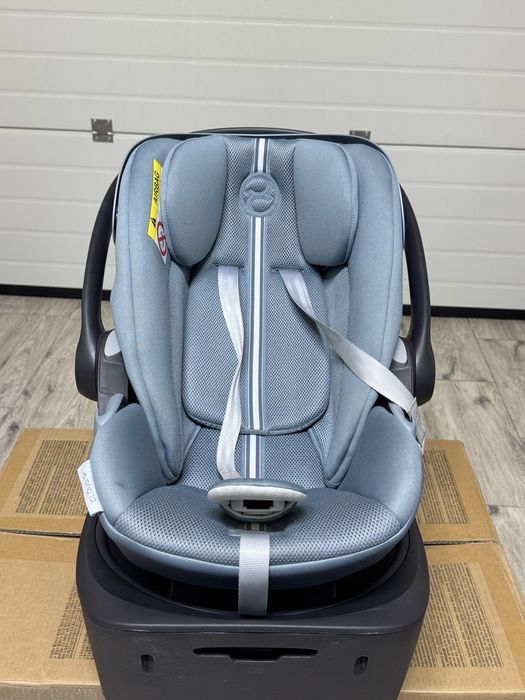 Scoica cu isofix  cybex g