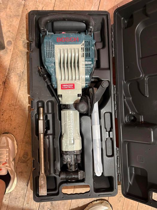 Къртач BOSCH GSH 16-30