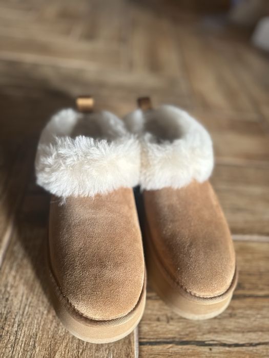 Ugg tazzelle cu blana