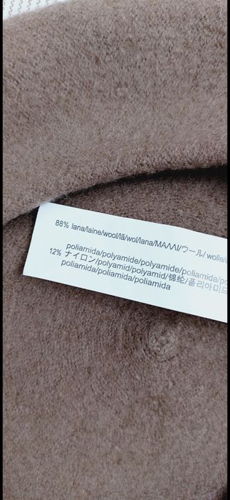 Берет Bershka 88 % шерсти