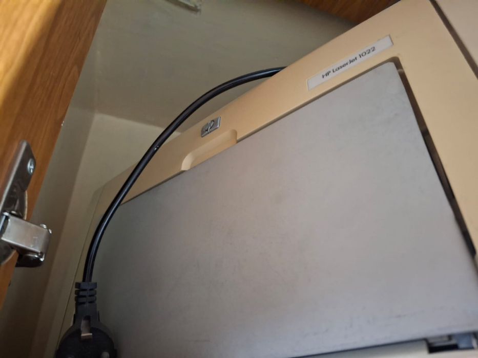 Продам принтер HP Laser Jet 1022