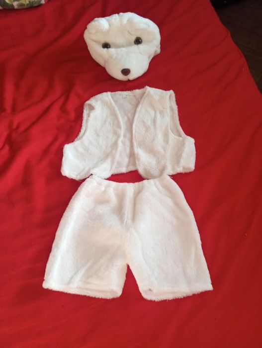 Костюм белого  медведя