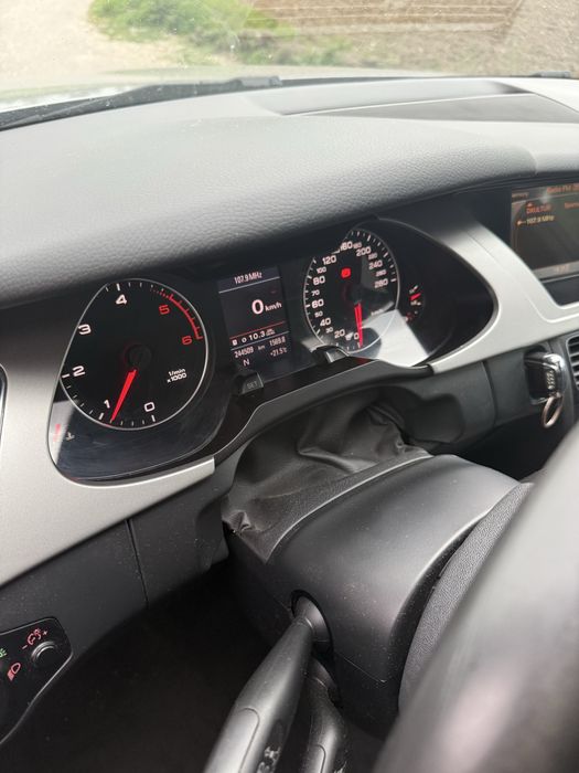 AUDI A4 Avant 2010 — imagine 4