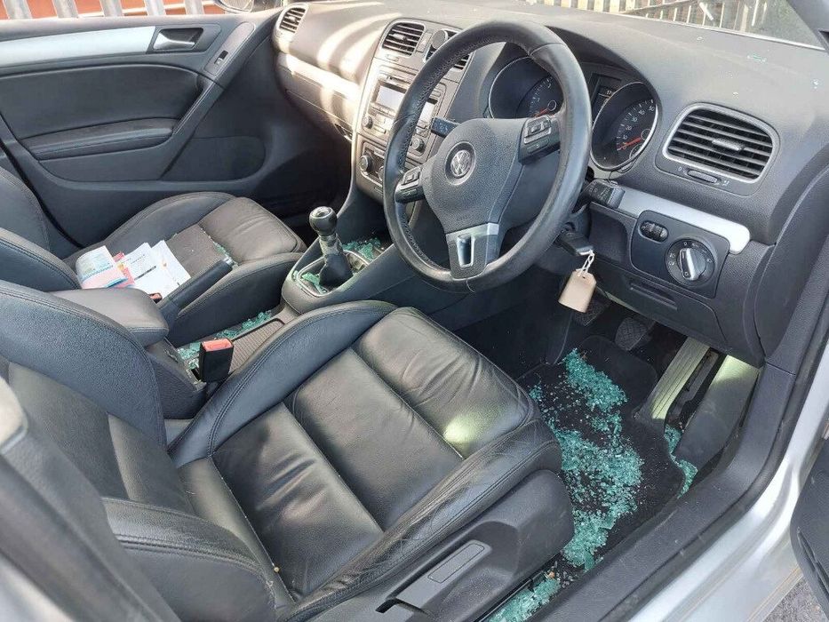 Carcasa filtru motorina Volkswagen Golf 6 (2008-2013) 2011