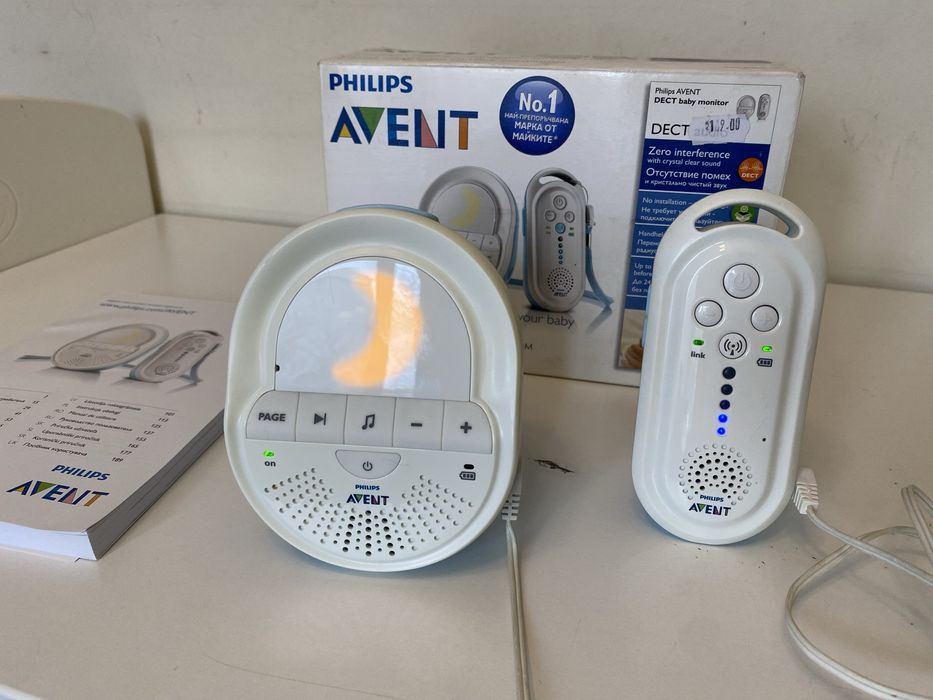 Бебефон Philips Avent SCD 505