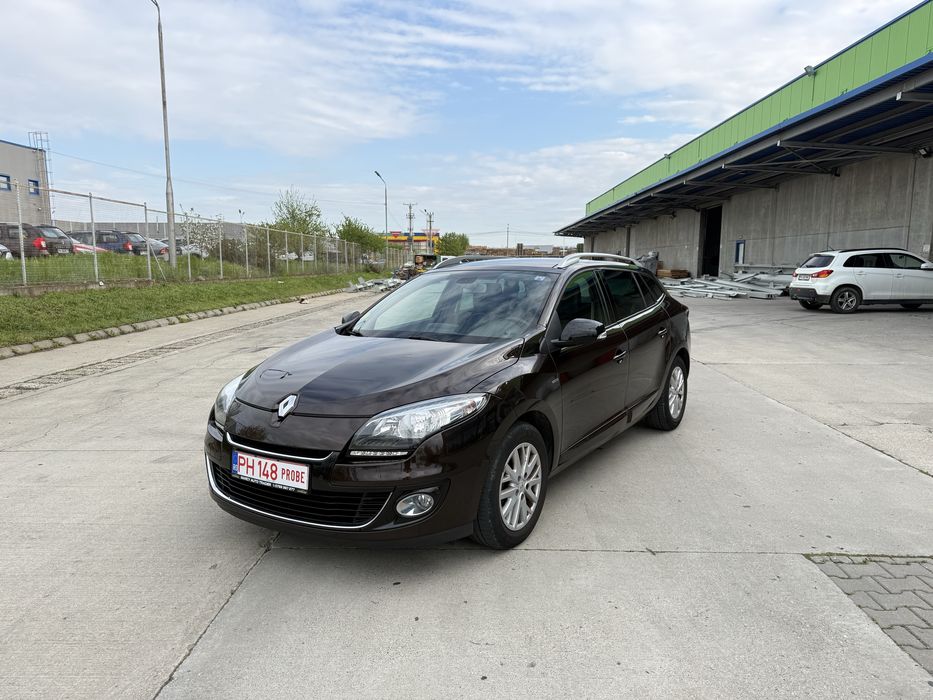 Renault Megane 3 Bose Mocca Brown, 1.5 dci 2013, Panoramic ,Camera Masalier,Istoric Km Certificati!