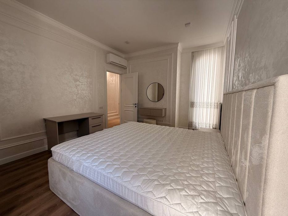Продается 4х ком квартира, ЖК Via Port, ор-р: Breadly, 126м²