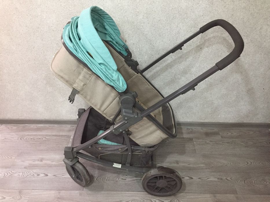 Коляска-трансформер