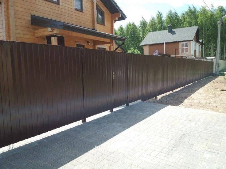 Construim garduri și porți exact după cerințele dumneavoastră