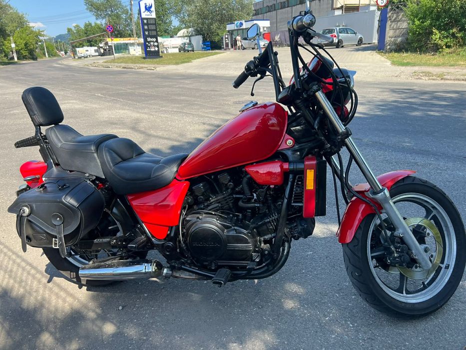 Honda Magna 700 1986