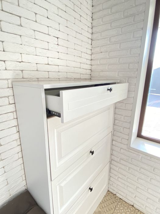 Продам обувницу в прихожую