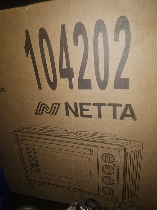 Netta 45L cuptor cu 2 plite deasupra