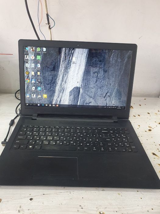 Noutbook lenowo sotiladi
