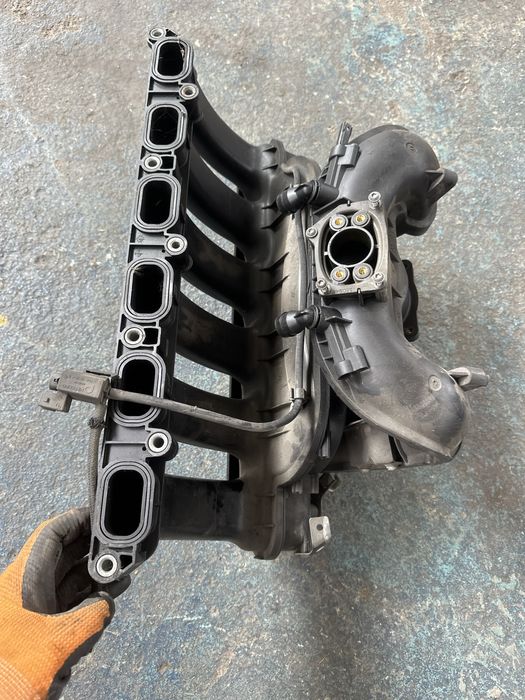 Galerie admisie n53 bmw e60 61 e90 e91 e92 325i 330i 525i 530i