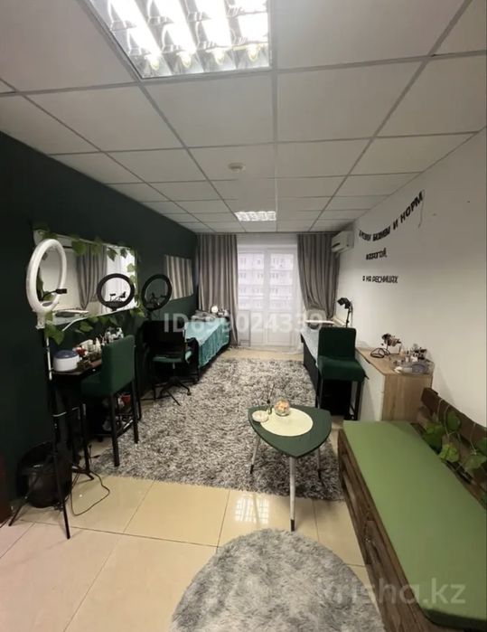 Сдам кушетку в аренду для мастера