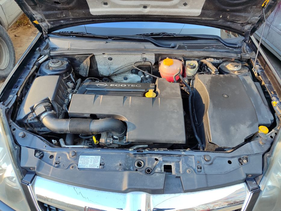 Опел Вектра ц 2.2 Директ на части