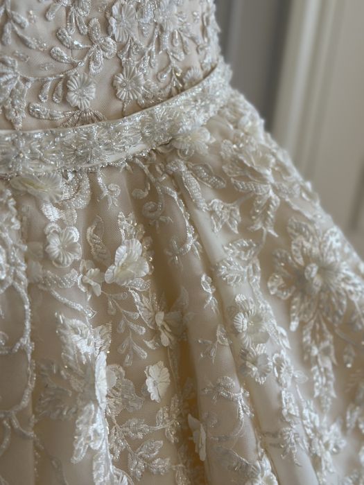 Продам роскошное свадебное платье